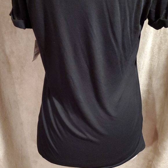 NWT Cold Crush Black Junior's T-Shirt Small New - Picture 6 of 7